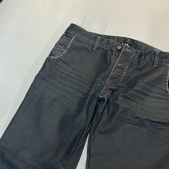 3 jeans in bundle - Picture 1 of 9